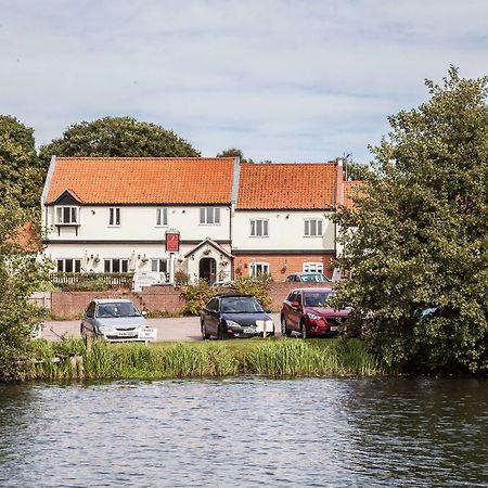 Wayford Bridge Inn Hotel Stalham Eksteriør bilde