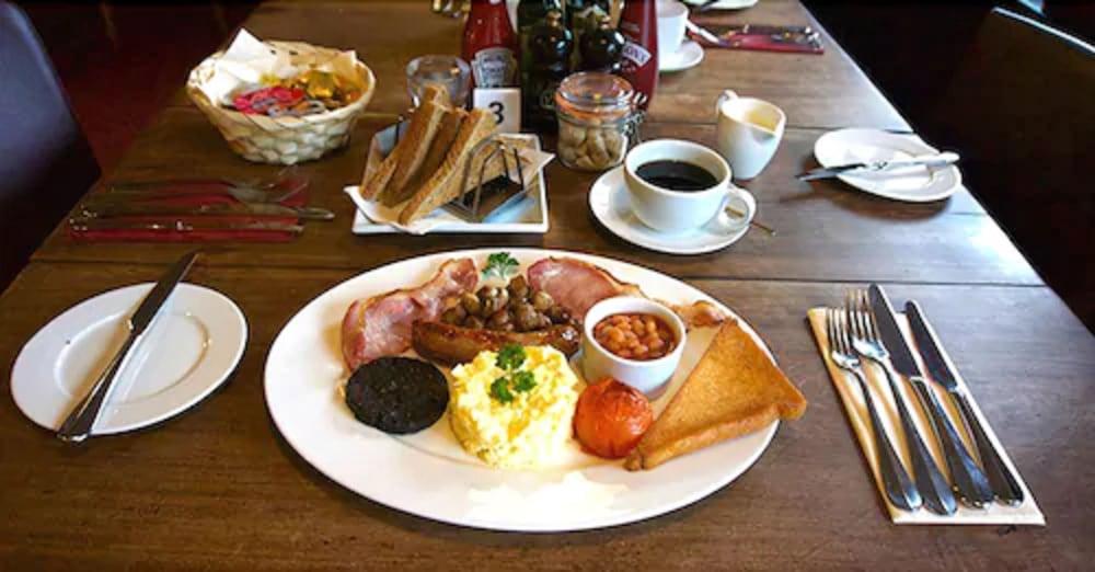 Wayford Bridge Inn Hotel Stalham Eksteriør bilde